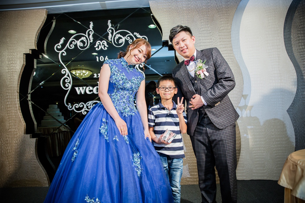 【高雄婚攝 | 尊龍飯店】嘉暐 雅琪 婚禮紀錄 婚攝 By 小盧 ,高雄婚攝,高雄婚禮紀錄, 婚攝尹林婚禮,婚禮紀錄,婚禮錄影,優質婚攝,口碑婚攝,結婚,迎娶,類婚紗,午宴