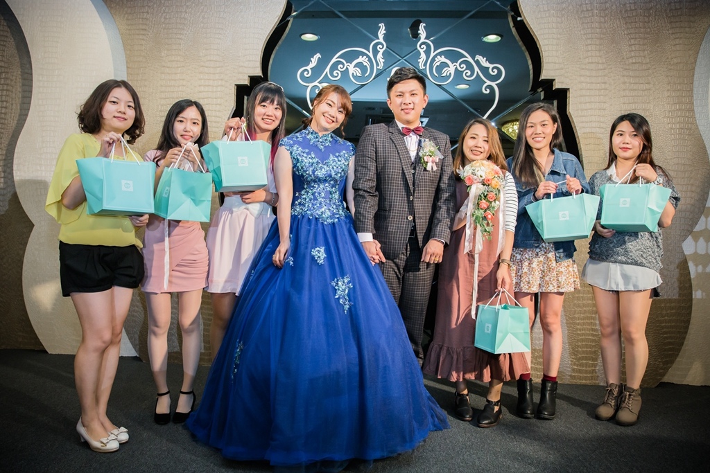 【高雄婚攝 | 尊龍飯店】嘉暐 雅琪 婚禮紀錄 婚攝 By 小盧 ,高雄婚攝,高雄婚禮紀錄, 婚攝尹林婚禮,婚禮紀錄,婚禮錄影,優質婚攝,口碑婚攝,結婚,迎娶,類婚紗,午宴