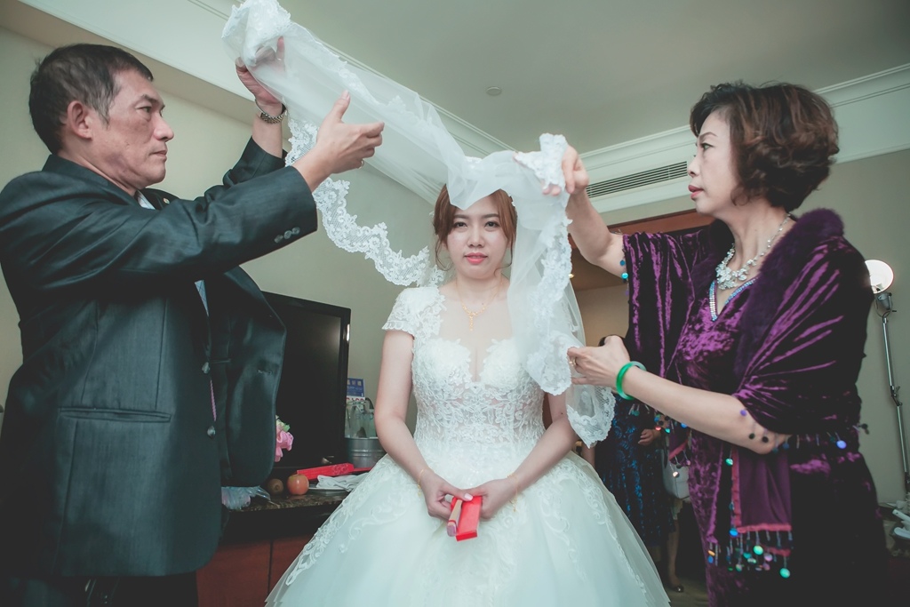 【台中婚攝 | 全國大飯店】誼帆 容榕 婚禮紀錄 婚攝 By 高橋 ,高橋婚攝,高橋婚禮紀錄, 婚攝尹林婚禮,婚禮紀錄,婚禮錄影,優質婚攝,口碑婚攝,結婚,迎娶,類婚紗,午宴