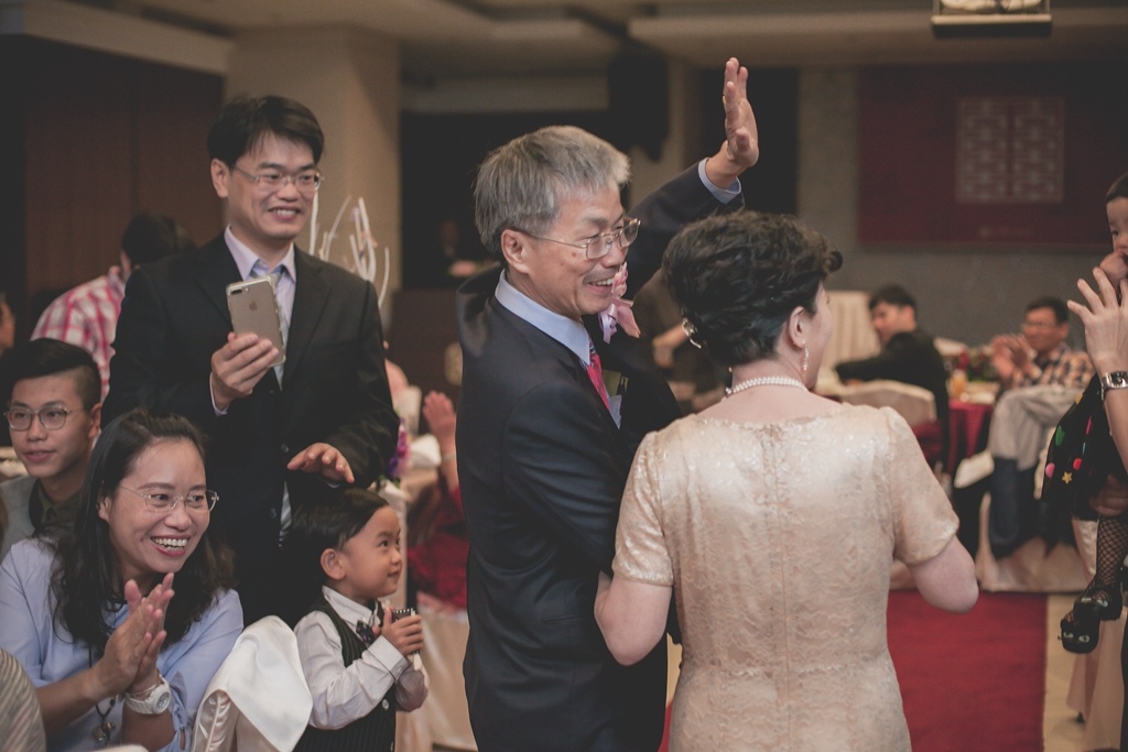 【台中婚攝 | 全國大飯店】誼帆 容榕 婚禮紀錄 婚攝 By 高橋 ,高橋婚攝,高橋婚禮紀錄, 婚攝尹林婚禮,婚禮紀錄,婚禮錄影,優質婚攝,口碑婚攝,結婚,迎娶,類婚紗,午宴