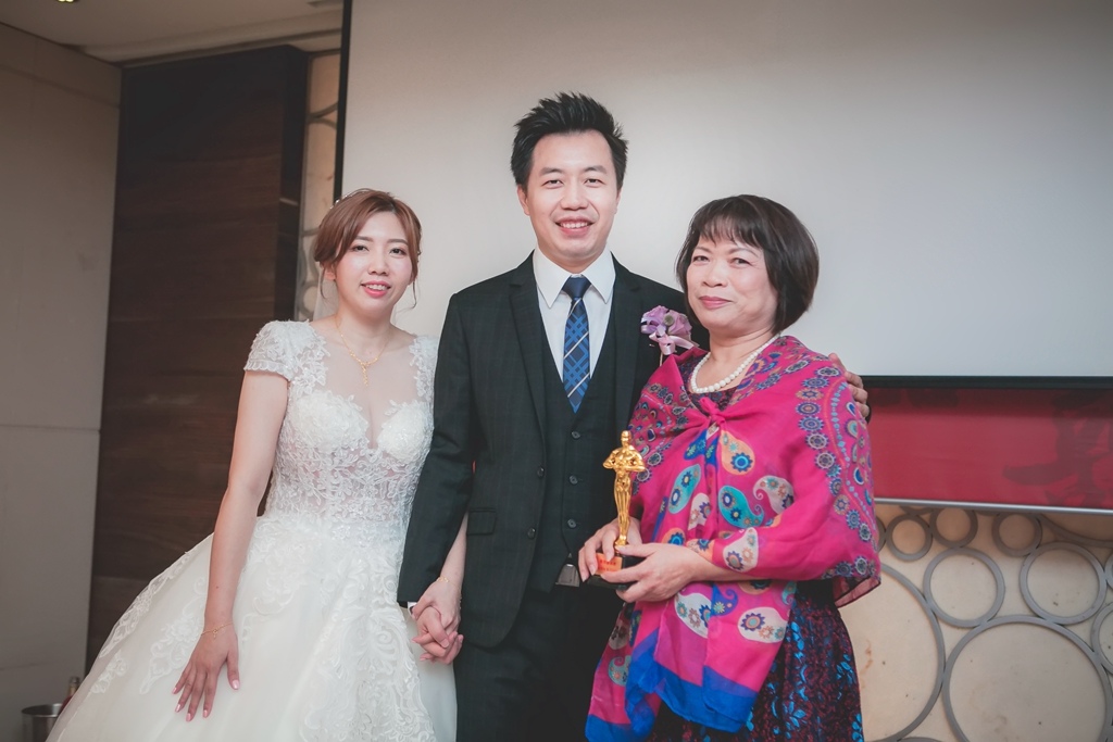【台中婚攝 | 全國大飯店】誼帆 容榕 婚禮紀錄 婚攝 By 高橋 ,高橋婚攝,高橋婚禮紀錄, 婚攝尹林婚禮,婚禮紀錄,婚禮錄影,優質婚攝,口碑婚攝,結婚,迎娶,類婚紗,午宴