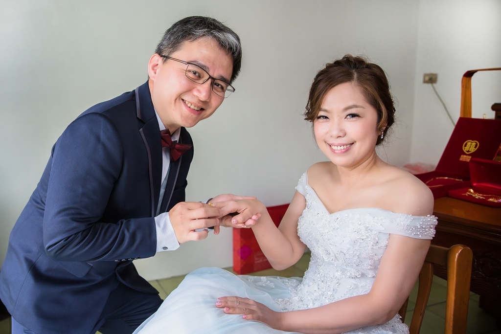 【屏東婚攝 | 東港阿忠海產餐廳】智偉 秀菱 婚禮紀錄 婚攝 By 小盧,婚攝尹林婚禮,婚禮紀錄,婚禮錄影,優質婚攝,口碑婚攝,訂婚,類婚紗,午宴