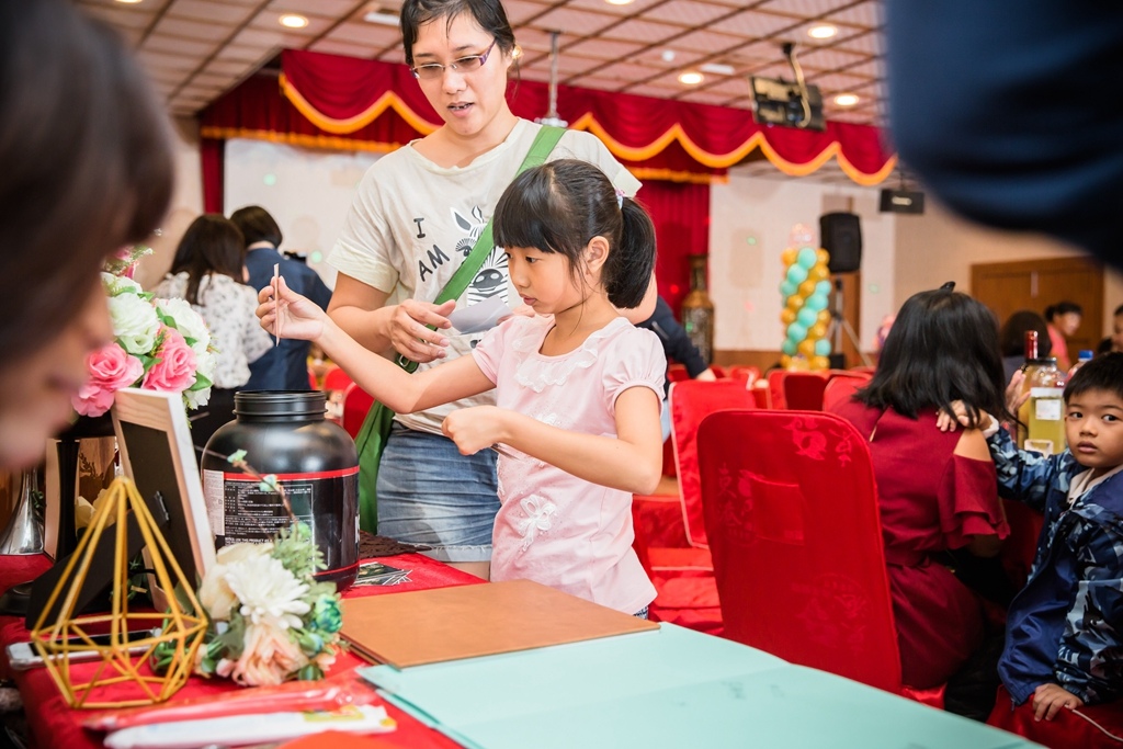 【屏東婚攝 | 東港阿忠海產餐廳】智偉 秀菱 婚禮紀錄 婚攝 By 小盧,婚攝尹林婚禮,婚禮紀錄,婚禮錄影,優質婚攝,口碑婚攝,訂婚,類婚紗,午宴