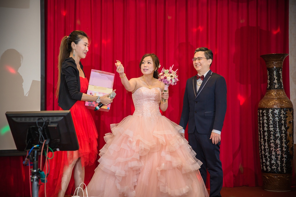 【屏東婚攝 | 東港阿忠海產餐廳】智偉 秀菱 婚禮紀錄 婚攝 By 小盧,婚攝尹林婚禮,婚禮紀錄,婚禮錄影,優質婚攝,口碑婚攝,訂婚,類婚紗,午宴