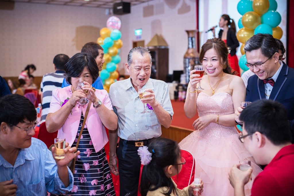 【屏東婚攝 | 東港阿忠海產餐廳】智偉 秀菱 婚禮紀錄 婚攝 By 小盧,婚攝尹林婚禮,婚禮紀錄,婚禮錄影,優質婚攝,口碑婚攝,訂婚,類婚紗,午宴