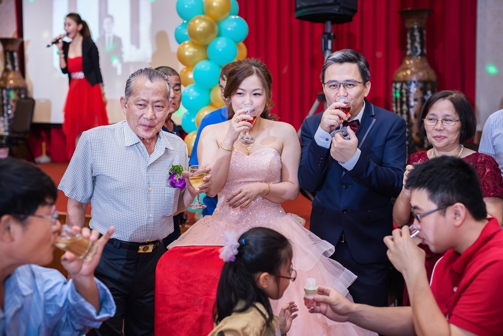 【屏東婚攝 | 東港阿忠海產餐廳】智偉 秀菱 婚禮紀錄 婚攝 By 小盧,婚攝尹林婚禮,婚禮紀錄,婚禮錄影,優質婚攝,口碑婚攝,訂婚,類婚紗,午宴