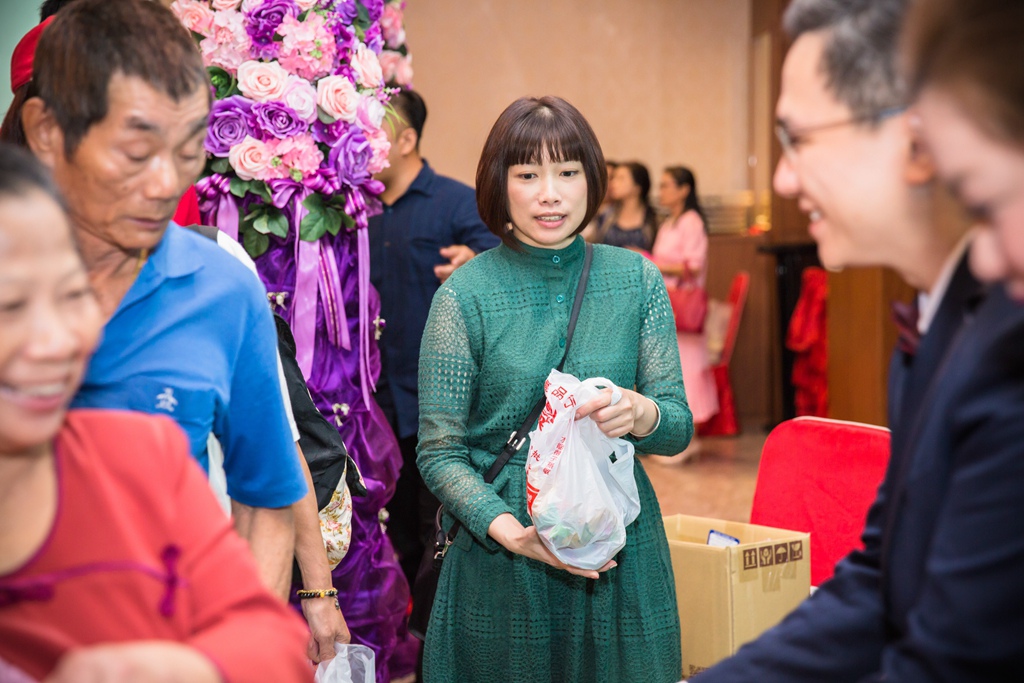 【屏東婚攝 | 東港阿忠海產餐廳】智偉 秀菱 婚禮紀錄 婚攝 By 小盧,婚攝尹林婚禮,婚禮紀錄,婚禮錄影,優質婚攝,口碑婚攝,訂婚,類婚紗,午宴