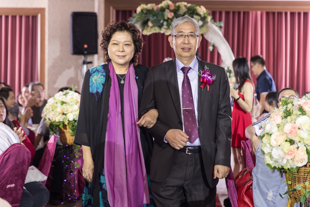 【台南婚攝 | 富霖婚宴會館】良展 睿妤 婚禮紀錄 婚攝 By Boris ,尹林婚攝,尹林婚禮紀錄,婚禮錄影,優質婚攝,口碑婚攝,結婚,迎娶,類婚紗,午宴