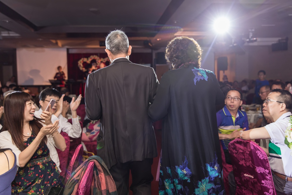 【台南婚攝 | 富霖婚宴會館】良展 睿妤 婚禮紀錄 婚攝 By Boris ,尹林婚攝,尹林婚禮紀錄,婚禮錄影,優質婚攝,口碑婚攝,結婚,迎娶,類婚紗,午宴