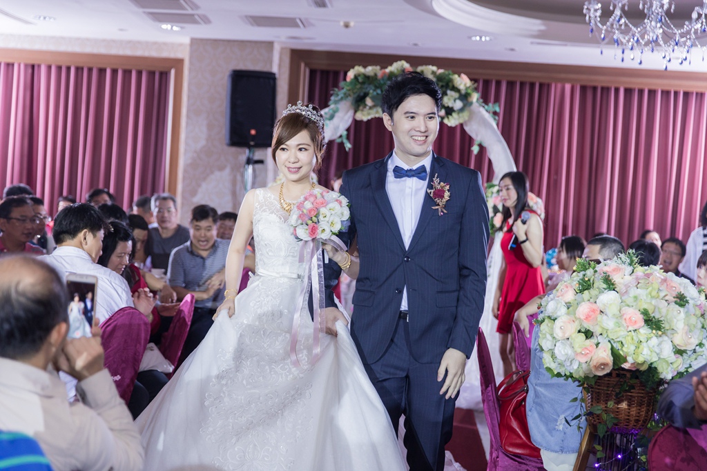 【台南婚攝 | 富霖婚宴會館】良展 睿妤 婚禮紀錄 婚攝 By Boris ,尹林婚攝,尹林婚禮紀錄,婚禮錄影,優質婚攝,口碑婚攝,結婚,迎娶,類婚紗,午宴