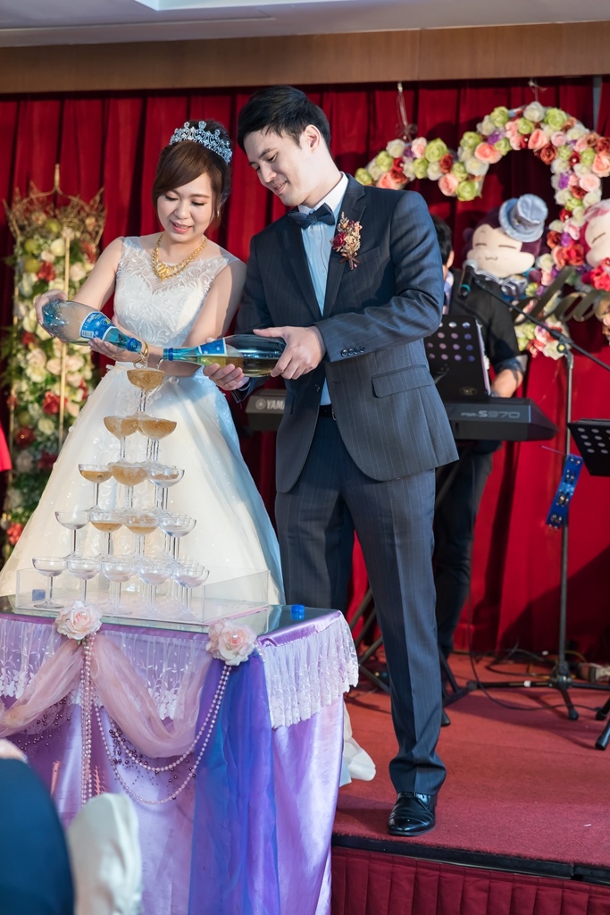 【台南婚攝 | 富霖婚宴會館】良展 睿妤 婚禮紀錄 婚攝 By Boris ,尹林婚攝,尹林婚禮紀錄,婚禮錄影,優質婚攝,口碑婚攝,結婚,迎娶,類婚紗,午宴