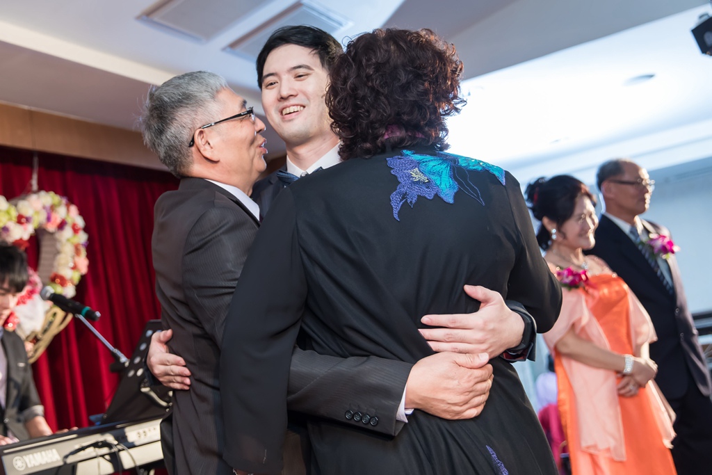 【台南婚攝 | 富霖婚宴會館】良展 睿妤 婚禮紀錄 婚攝 By Boris ,尹林婚攝,尹林婚禮紀錄,婚禮錄影,優質婚攝,口碑婚攝,結婚,迎娶,類婚紗,午宴