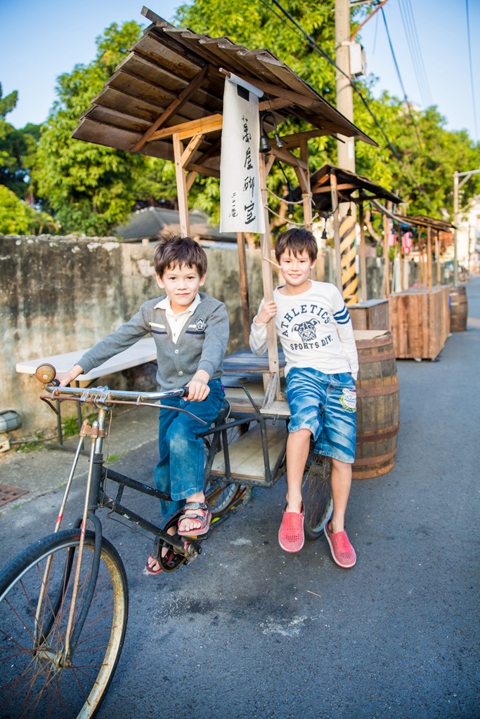 尹林兒童,阿斌師,嘉義兒童攝影,嘉義兒童寫真,台南兒童攝影,台南兒童寫真,高雄兒童寫真,南部兒童攝影,高雄兒童攝影, 屏東兒童攝影,屏東兒童寫真,拍寶寶,滿月拍,抓周,拍小孩,寶寶童話,全家福,到府拍攝,林後四林,戶外,親子寫真