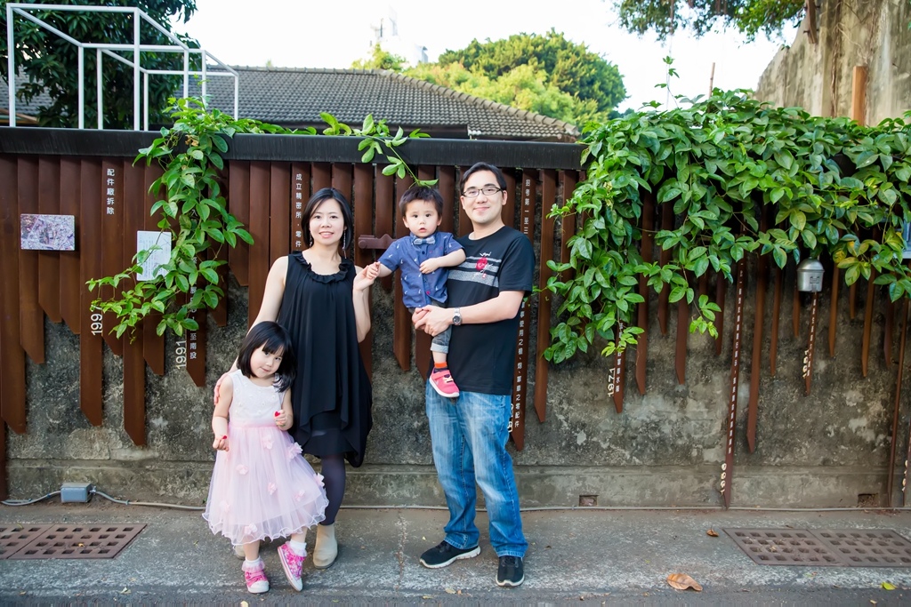 尹林兒童,阿斌師,嘉義兒童攝影,嘉義兒童寫真,台南兒童攝影,台南兒童寫真,高雄兒童寫真,南部兒童攝影,高雄兒童攝影, 屏東兒童攝影,屏東兒童寫真,拍寶寶,滿月拍,抓周,拍小孩,寶寶童話,全家福,到府拍攝,林後四林,戶外,親子寫真