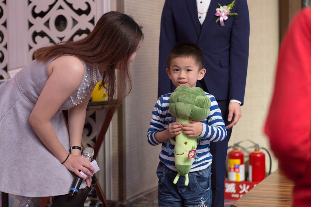 【台北婚攝 | 淡水富基婚宴會館】明君 芊蓁 婚禮紀錄 婚攝 By 巧克力,尹林婚攝,尹林婚禮紀錄,台北婚禮錄影,台北優質婚攝,口碑婚攝,定婚,類婚紗,午宴