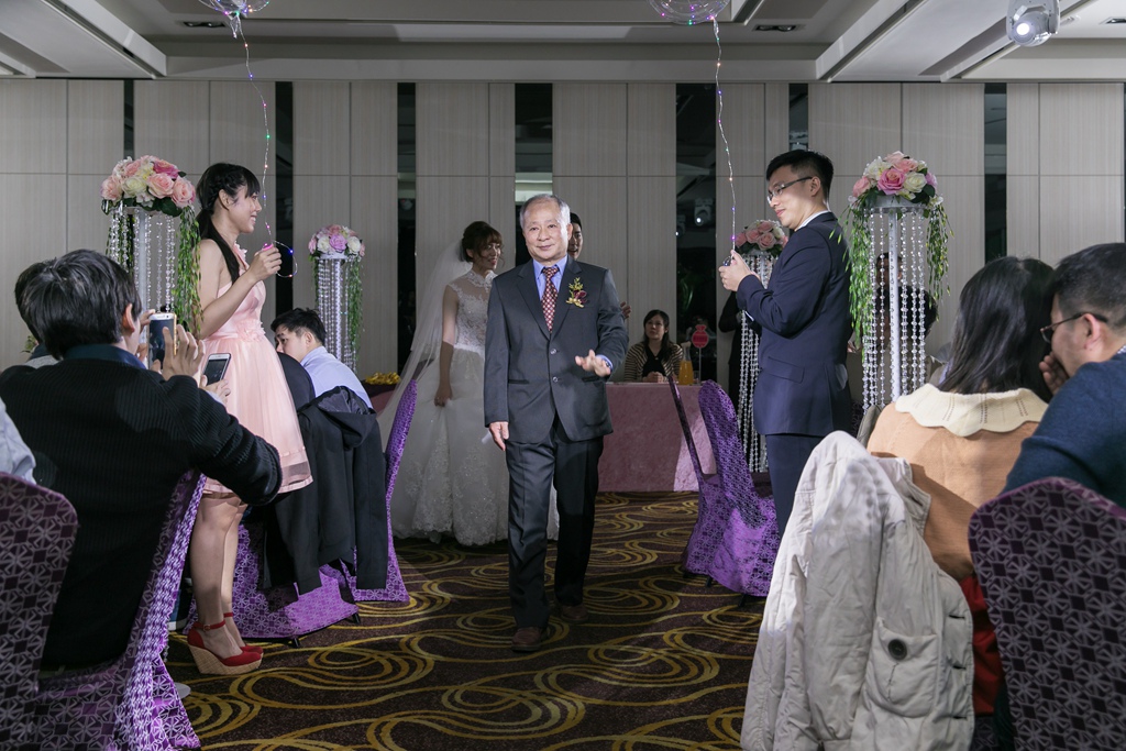 【台北婚攝 | 林口好日子宴會餐廳】建良  芳慈 婚禮紀錄 婚攝 By Boris ,尹林婚攝,尹林婚禮紀錄,婚禮錄影,優質婚攝,口碑婚攝,結婚,迎娶,類婚紗,午宴
