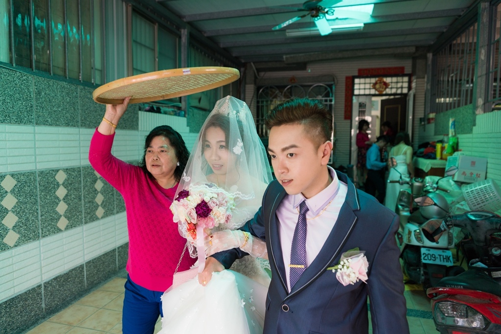 【高雄婚攝 | 義山宮】育銘 怡婷 婚禮紀錄 婚攝 By 小安,尹林婚攝,尹林婚禮紀錄,婚禮錄影,優質婚攝,口碑婚攝,結婚,迎娶,類婚紗,午宴