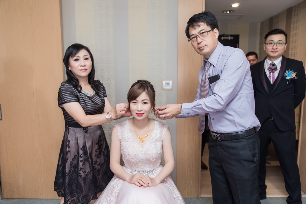 【台北婚攝 | 新莊翰品酒店 】志華 亞菲 婚禮紀錄 婚攝 By Boris ,尹林婚攝,尹林婚禮紀錄,婚禮錄影,訂結婚午宴