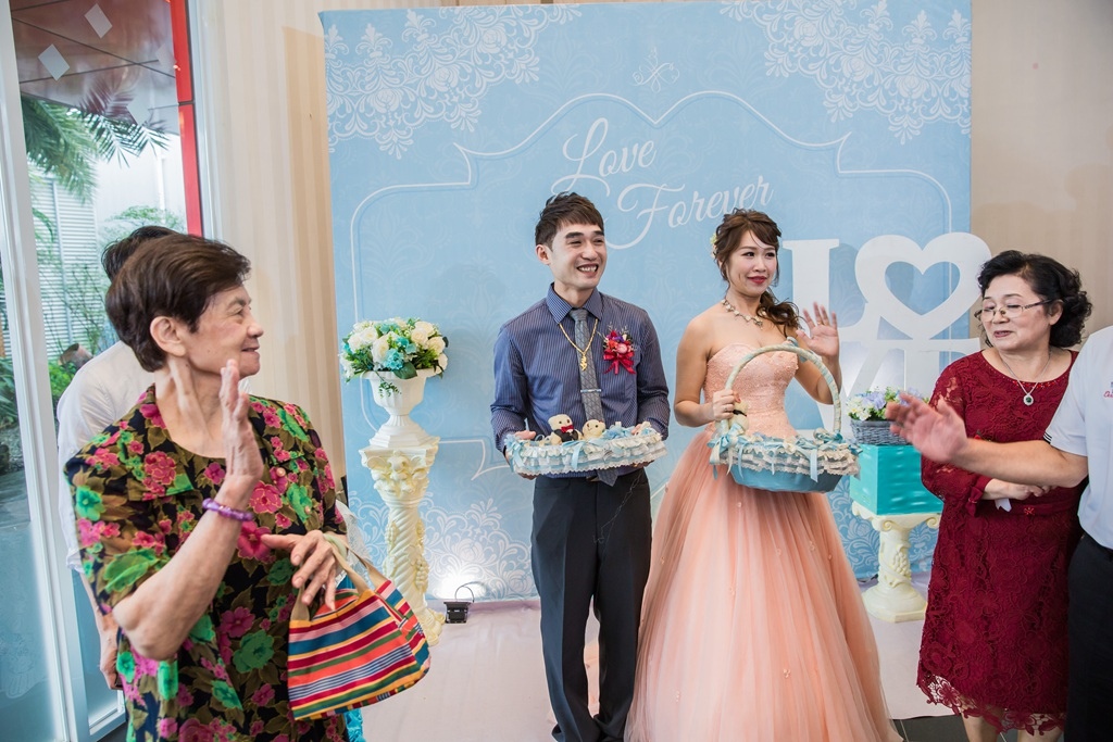 【屏東婚攝 | 張家食堂 】欣祠 宜臻 婚禮紀錄 婚攝 By 小盧  ,尹林婚攝,尹林婚禮紀錄,婚禮錄影,訂婚午宴