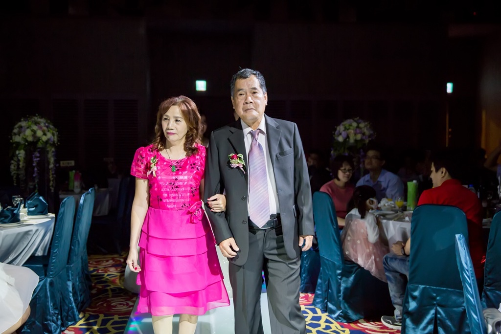 【彰化婚攝 | 大中華國際美食館 】奇峰 佳欣 婚禮紀錄 婚攝 By 阿斌師 ,尹林婚攝,尹林婚禮紀錄,婚禮錄影,結婚晚宴