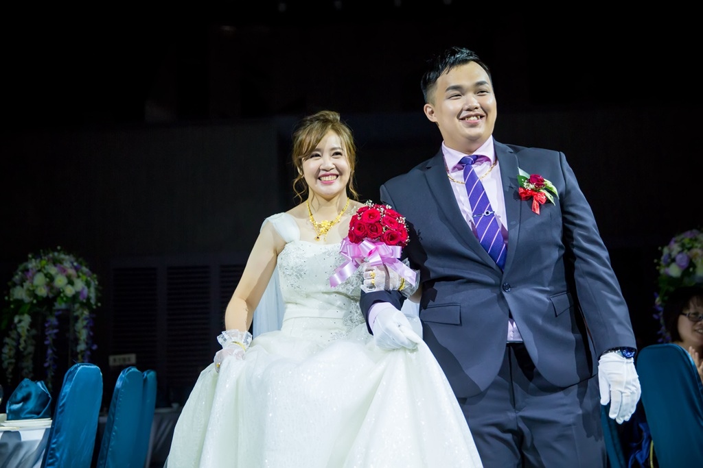 【彰化婚攝 | 大中華國際美食館 】奇峰 佳欣 婚禮紀錄 婚攝 By 阿斌師 ,尹林婚攝,尹林婚禮紀錄,婚禮錄影,結婚晚宴【彰化婚攝 | 大中華國際美食館 】奇峰 佳欣 婚禮紀錄 婚攝 By 阿斌師 ,尹林婚攝,尹林婚禮紀錄,婚禮錄影,結婚晚宴
