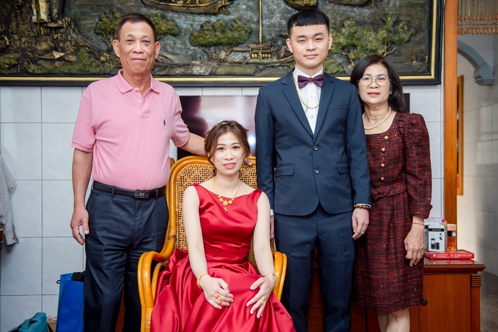2022.3.6 俊憲 ＆ 毓珊 文定迎娶紀錄-220.jpg