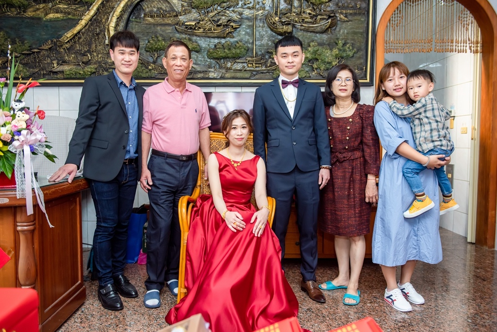 2022.3.6 俊憲 ＆ 毓珊 文定迎娶紀錄-222.jpg