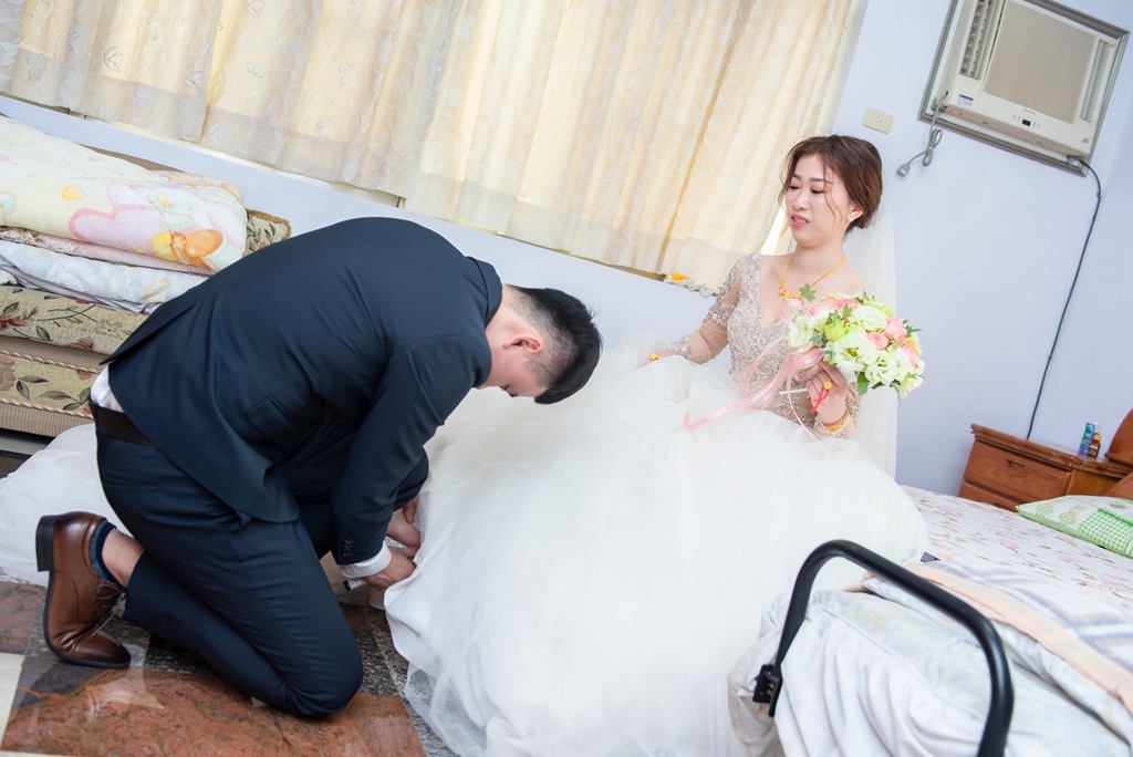 2022.3.6 俊憲 ＆ 毓珊 文定迎娶紀錄-446.jpg