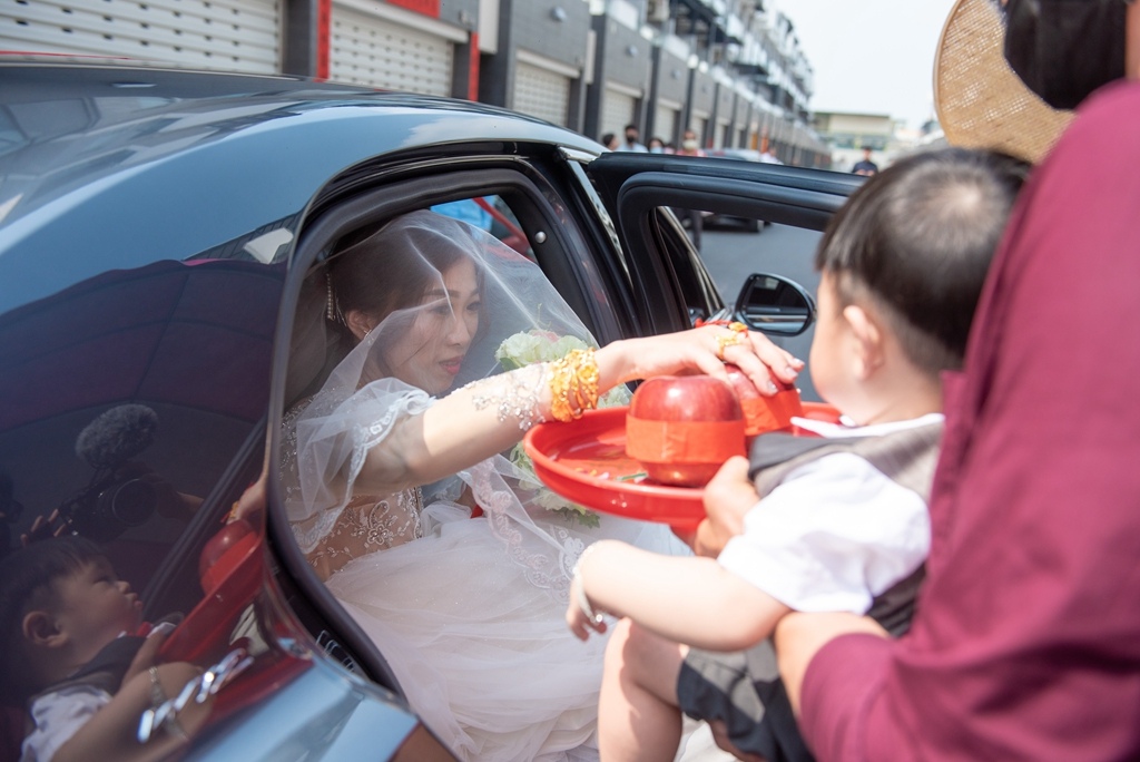 2022.3.6 俊憲 ＆ 毓珊 文定迎娶紀錄-617.jpg