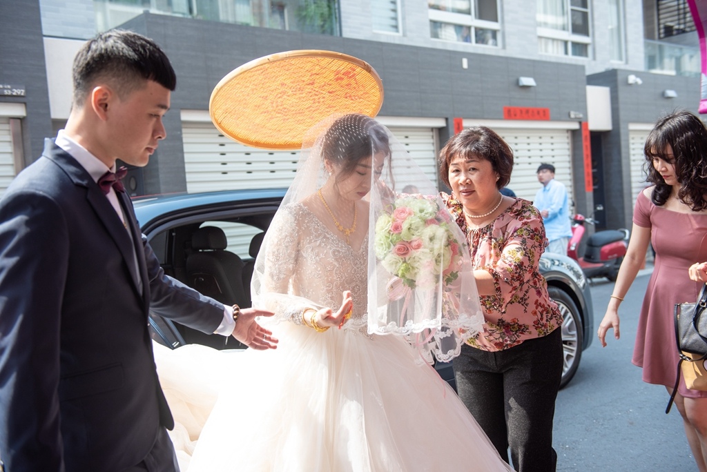 2022.3.6 俊憲 ＆ 毓珊 文定迎娶紀錄-624.jpg