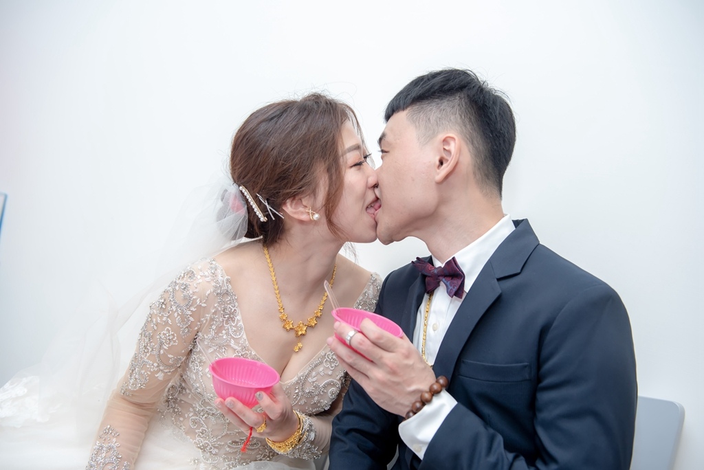 2022.3.6 俊憲 ＆ 毓珊 文定迎娶紀錄-643.jpg