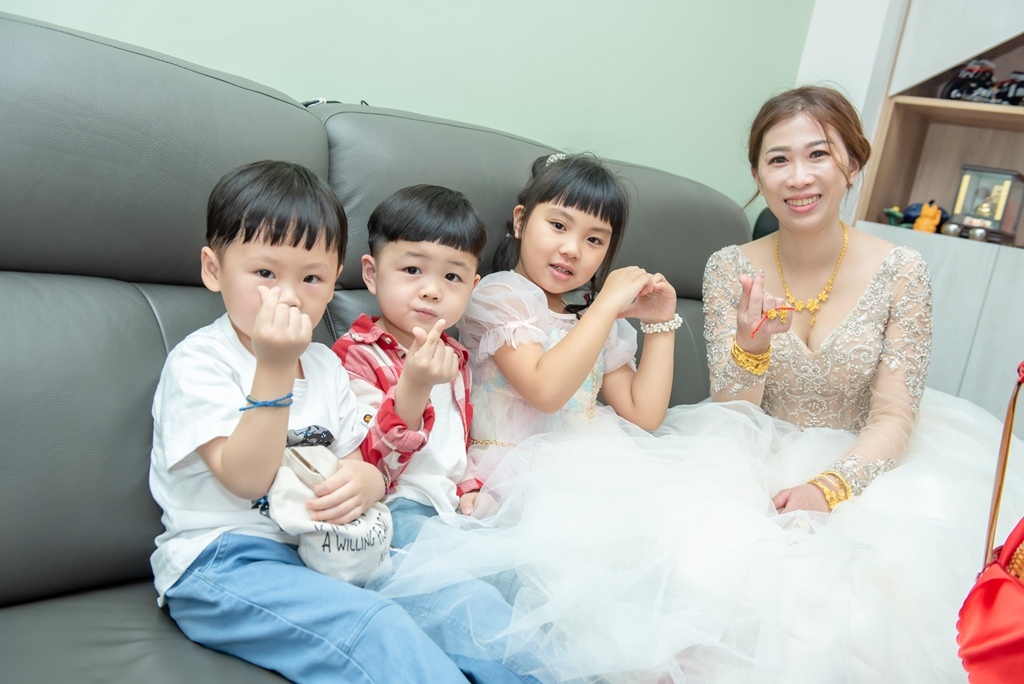 2022.3.6 俊憲 ＆ 毓珊 文定迎娶紀錄-712.jpg