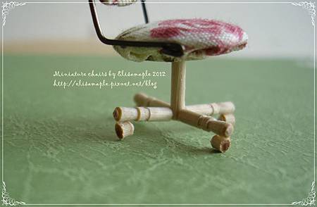 miniature chairs 07