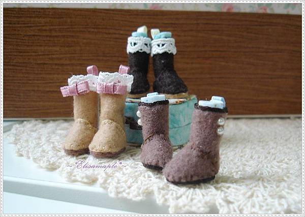 miniature boots 04.JPG