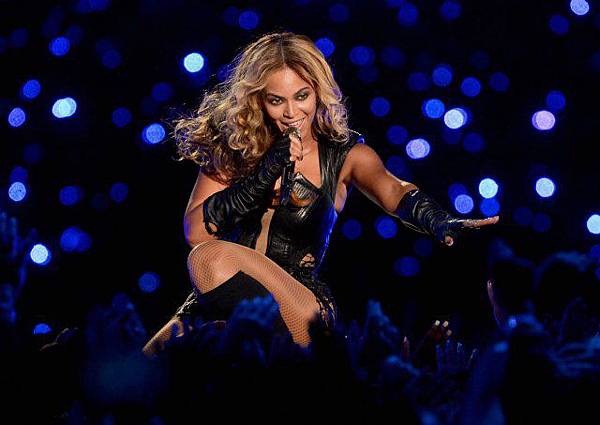 cn_image.size.beyonce-super-bowl-half-time