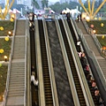 中央公園站-流水扶梯