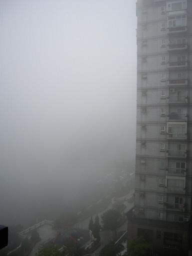 20090725雲霧中的雨1