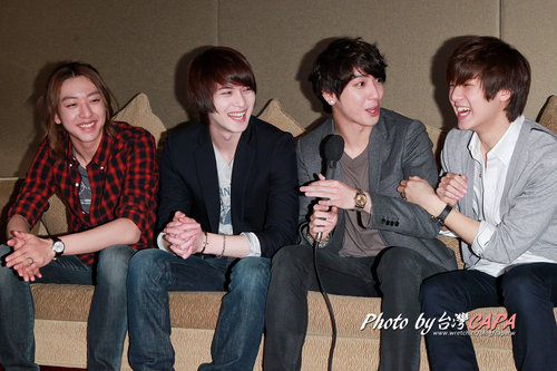 CNBLUE