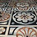 米蘭大教堂的地板