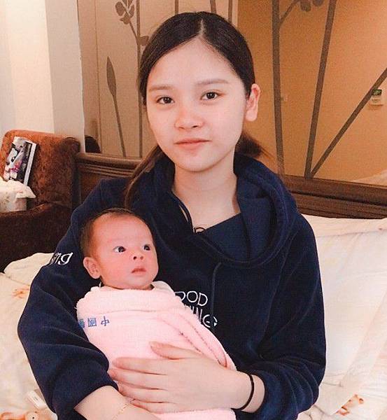 坐月子 坐月子