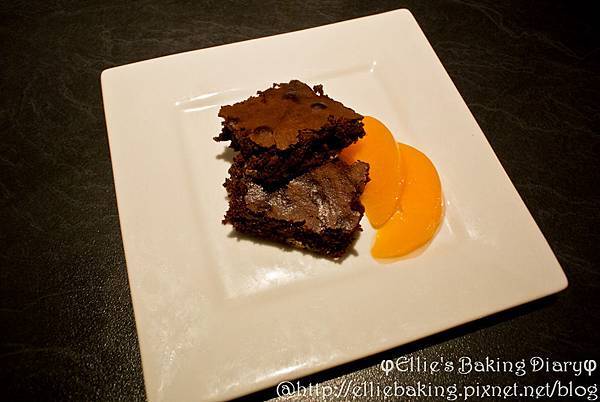 Choc Chunk Brownies6.jpg