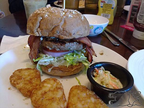 20120107145.jpg 20120107145.jpg