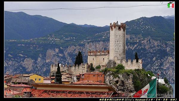 DSC03464Funivia Malcesine-Monte Baldo.jpg