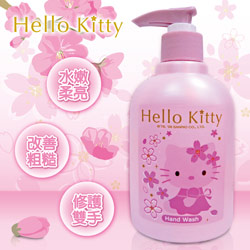 Hello Kitty PH6.5 櫻花洗手露.jpg