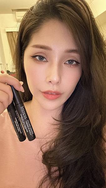 【波波妞】 intress盈翠絲 纖睫精華液 打造動人明眸大 試用