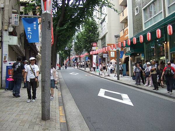 帶有歷史餘韻的神楽坂