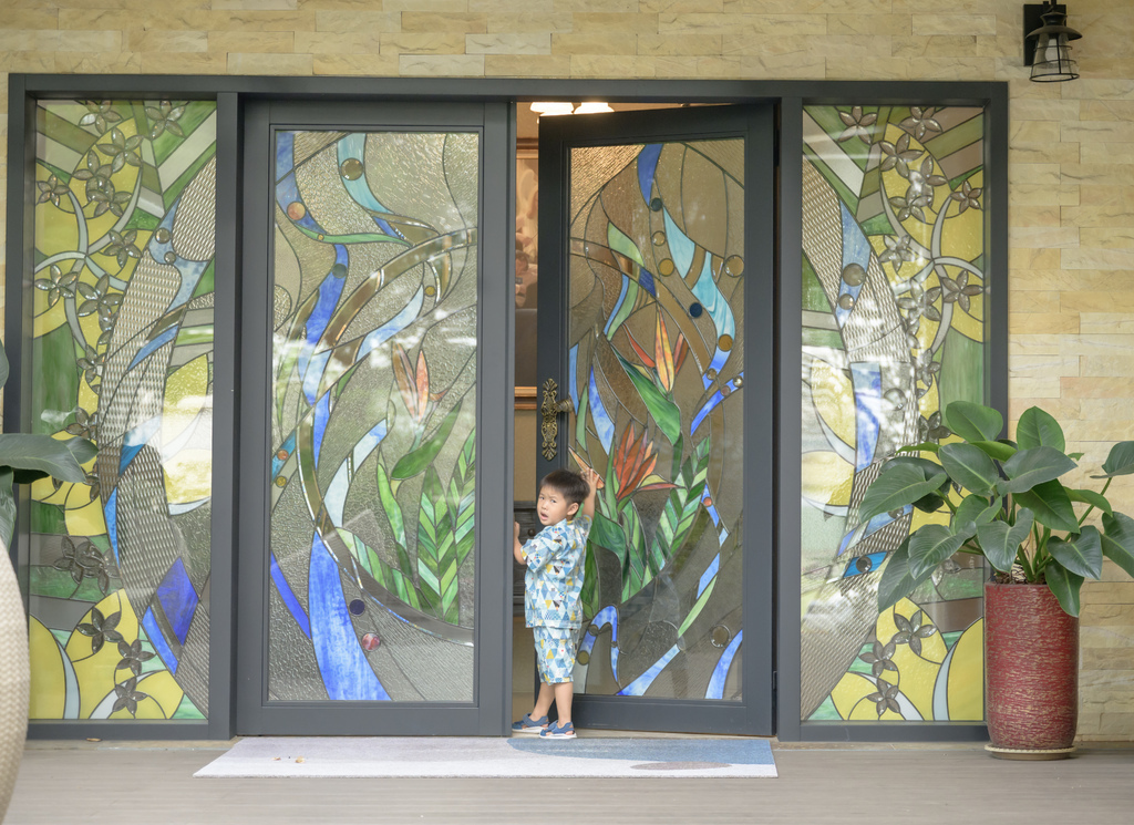 南投森林系包棟「覓境莊園」落羽松秘境!園內有高大聳立的落羽松 南投森林系包棟「覓境莊園」落羽松秘境!園內有高大聳立的落羽松