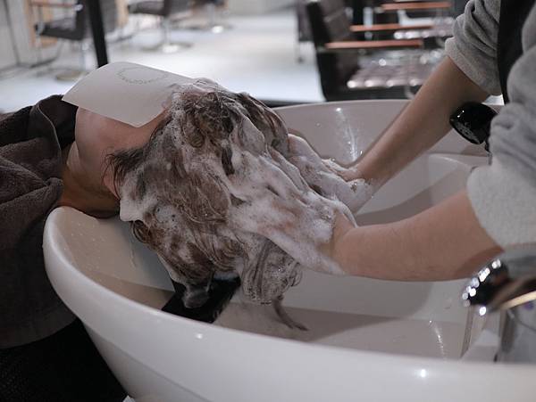 D94DC03C-0558-49C6-AFF2-4EE693B0B600 D94DC03C-0558-49C6-AFF2-4EE693B0B600