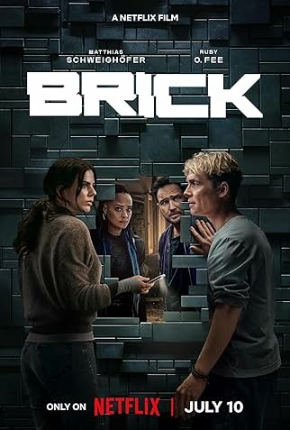 【Netflix電視電影】《磚牆謎攻 Brick》~~牆外的世界