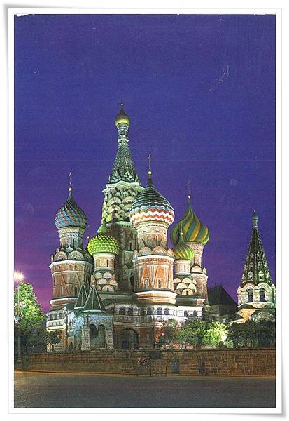 the st basil's cathedral at night.jpg the st basil's cathedral at night.jpg